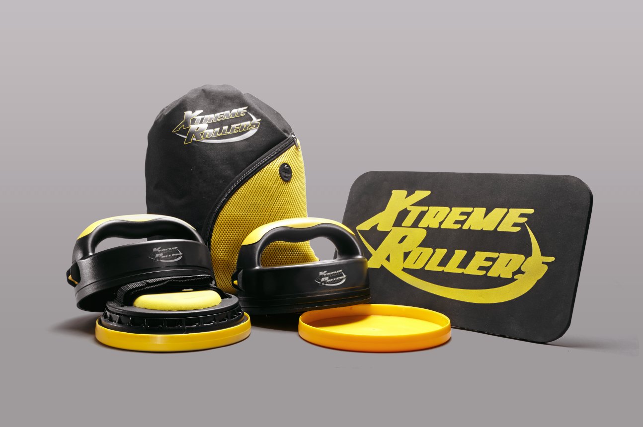 The fitness roller set: two rollers, snap-on covers, a knee pad and a carry bag